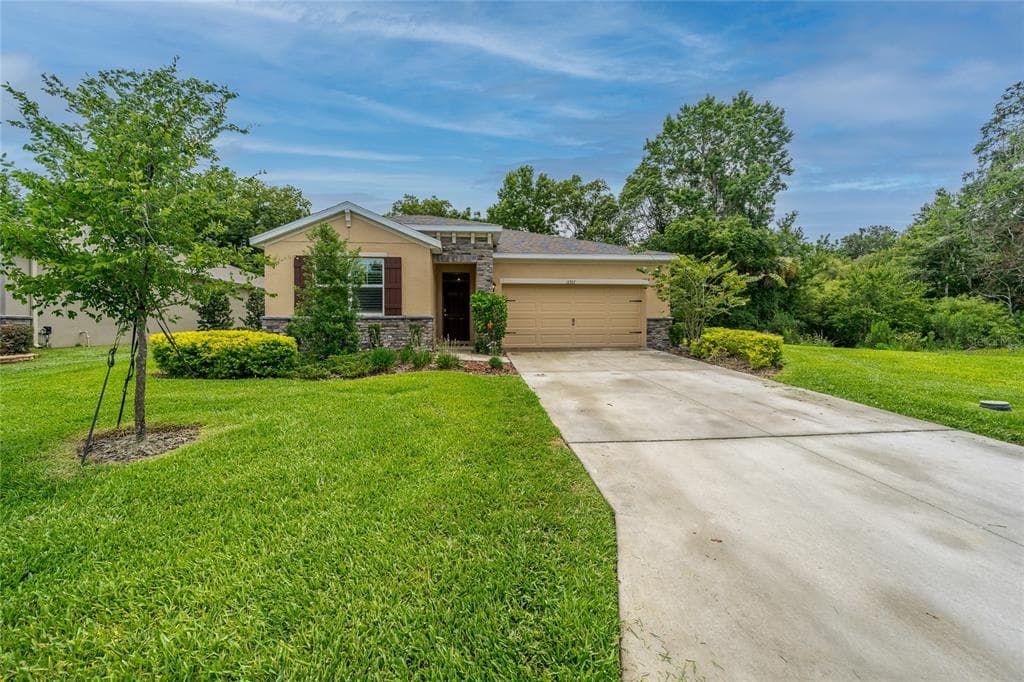 12322 EASTPOINTE DRIVE DADE CITY, FL 33525