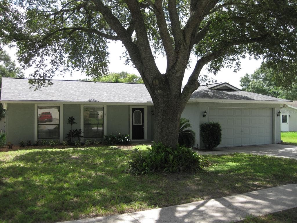 1409 SHADOW BAY LANE