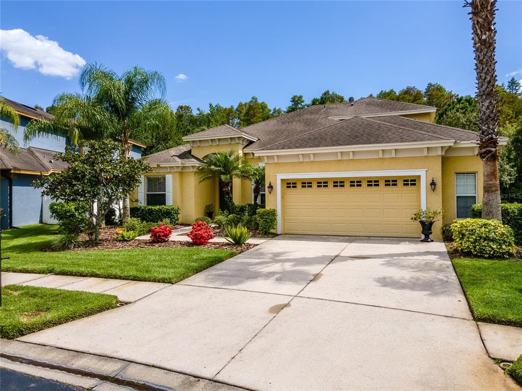 3326 GRASSGLEN PLACE WESLEY CHAPEL, FL 33544