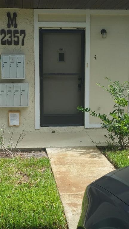 2357 WALTON CIRCLE UNIT M4 PALM HARBOR, FL 34683