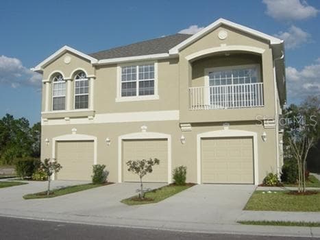 9088 MOONLIT MEADOWS LOOP RIVERVIEW, FL 33578