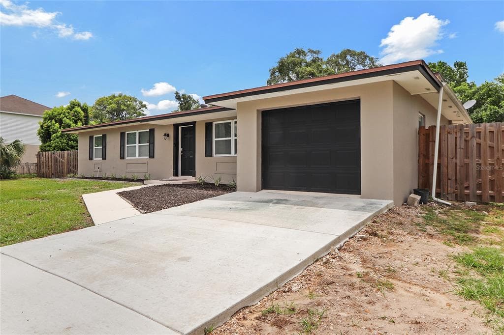 6542 PINEHURST DRIVE SPRING HILL, FL 34606