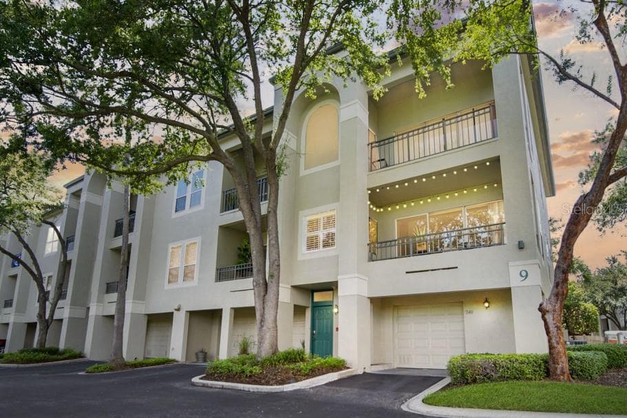 749 CRUISE VIEW DRIVE UNIT 749 TAMPA, FL 33602
