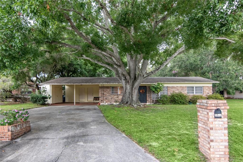 3948 E EDEN ROC CIRCLE TAMPA, FL 33634