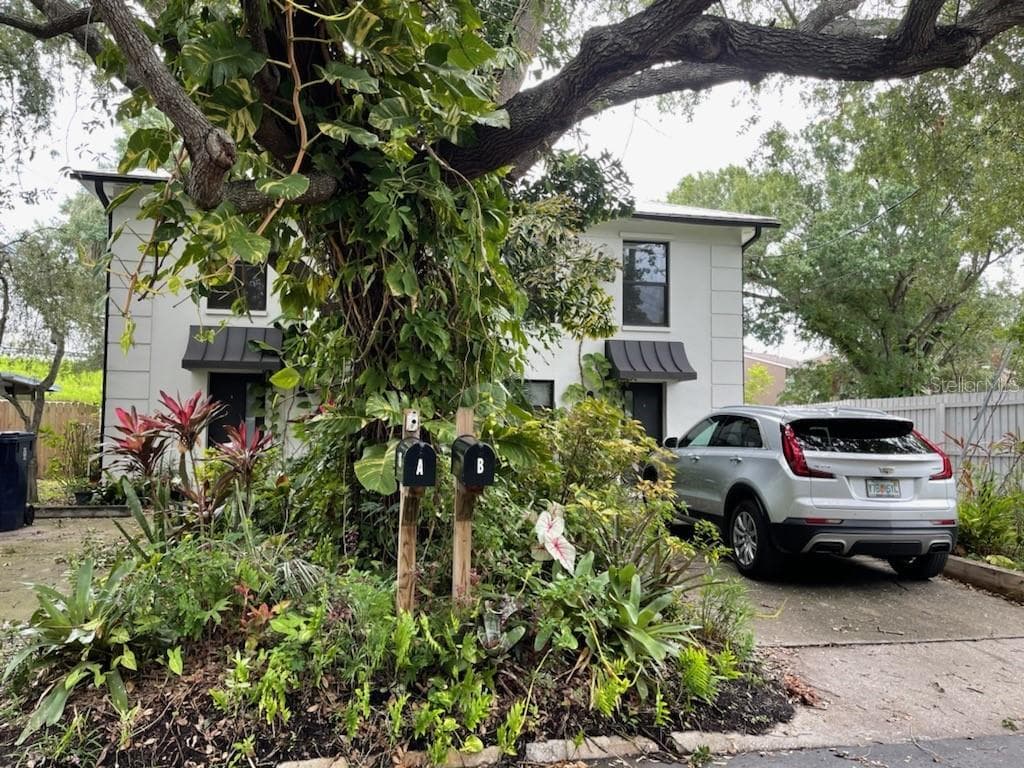 2417 W STROUD AVENUE UNIT A TAMPA, FL 33629
