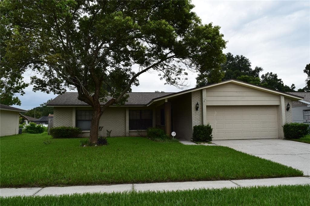 508 BRYAN VALLEY COURT BRANDON, FL 33511