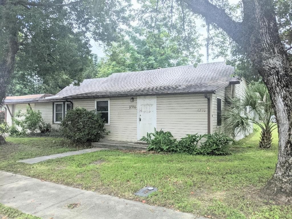 5722 8TH STREET ZEPHYRHILLS, FL 33542