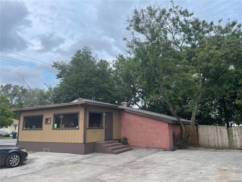 3723 TEMPLE STREET TAMPA, FL 33619