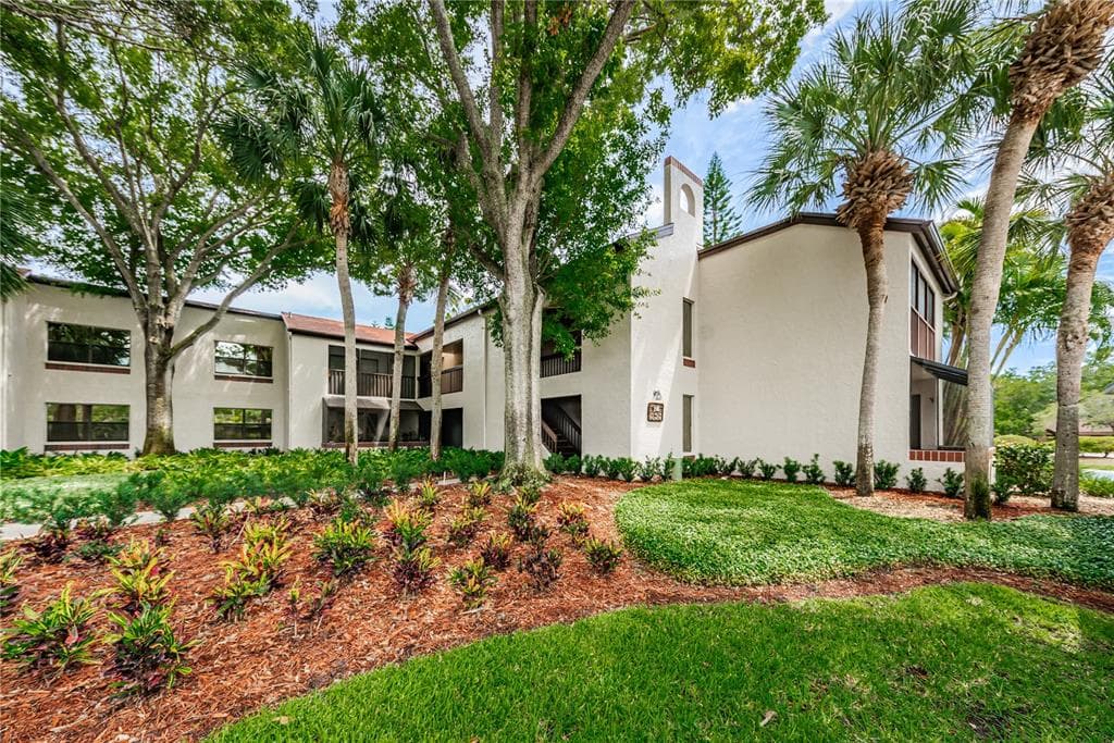 2971 ESTANCIA BOULEVARD UNIT 219 CLEARWATER, FL 33761