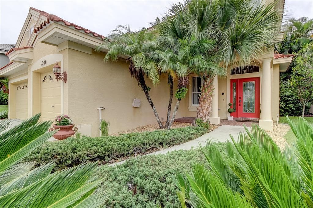 2249 HIGHLAND WOODS DRIVE DUNEDIN, FL 34698