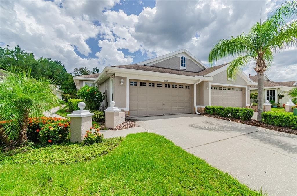 9818 BRIDGETON DRIVE TAMPA, FL 33626