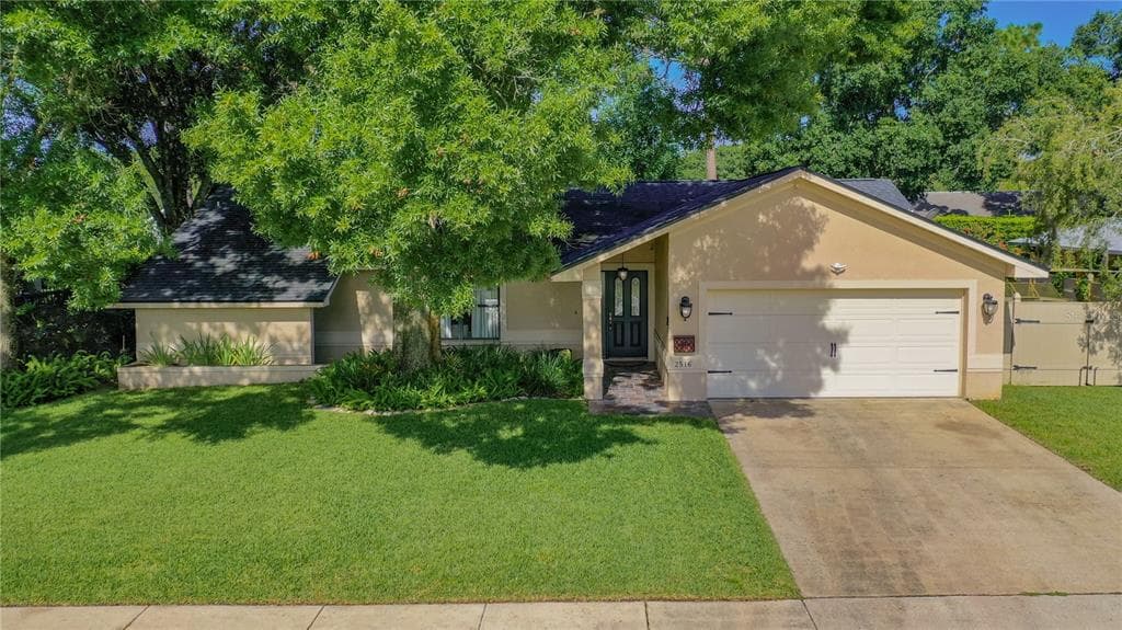 2516 JENNIFER TERRACE PALM HARBOR, FL 34685