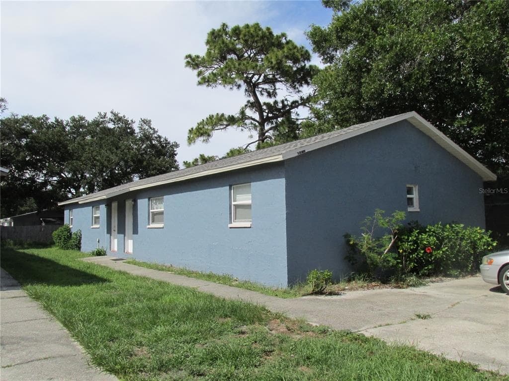 5809 CRESTMONT STREET CLEARWATER, FL 33760