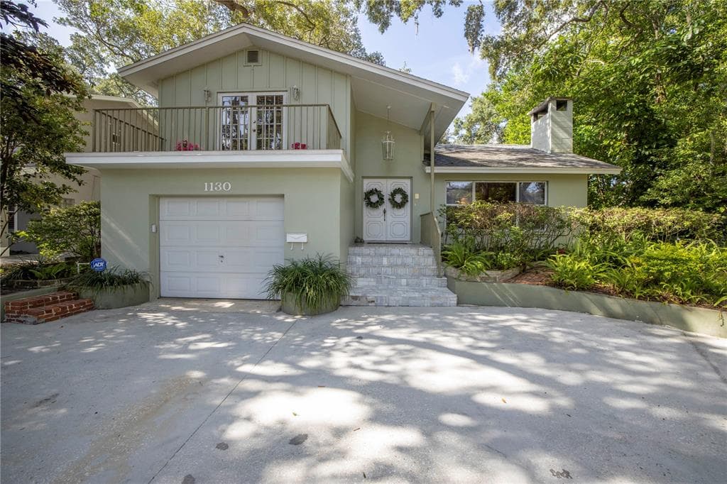 1130 43RD AVENUE N ST PETERSBURG, FL 33703