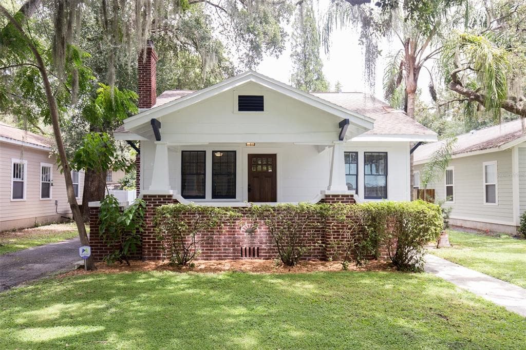 1610 E POWHATAN AVENUE TAMPA, FL 33610