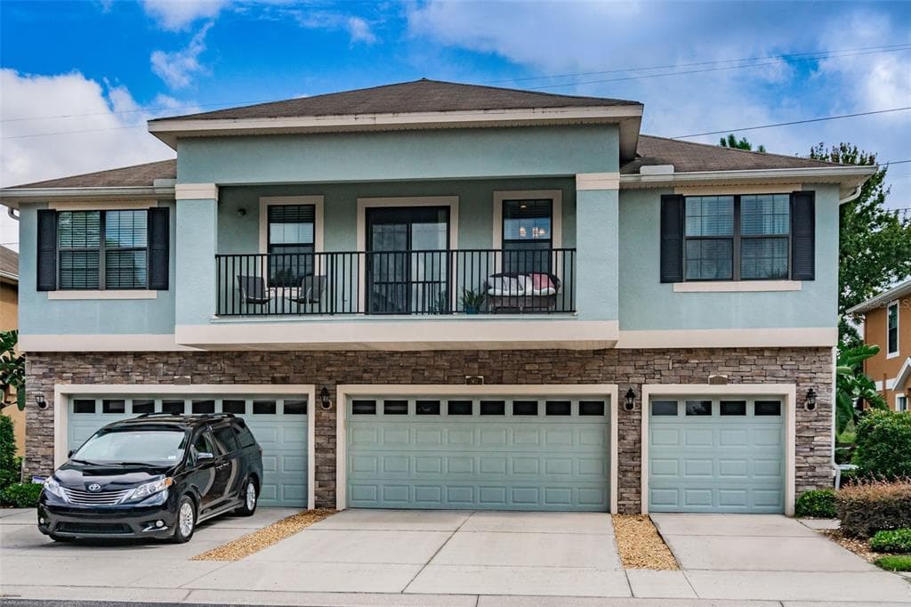 5515 KINGLETHILL DRIVE LITHIA, FL 33547