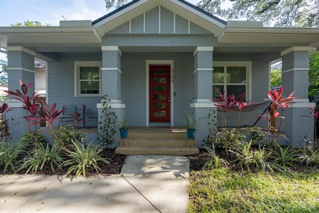 1704 E LOUISIANA AVENUE TAMPA, FL 33610
