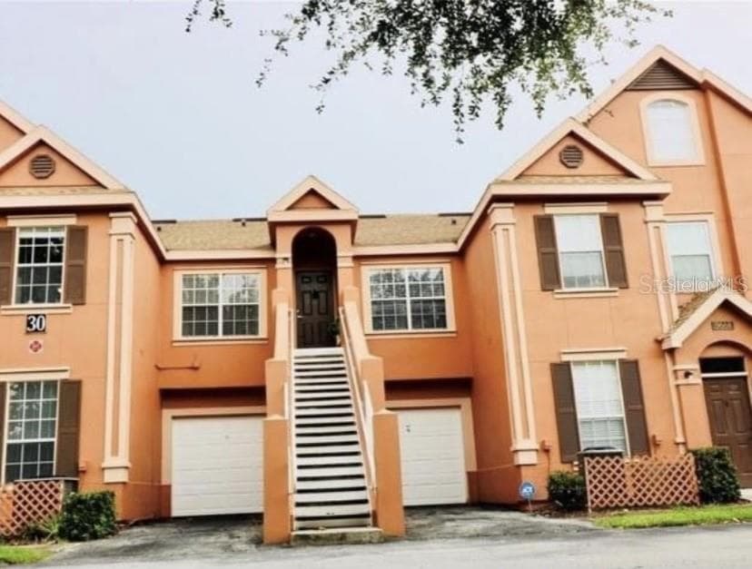 9666 LAKE CHASE ISLAND WAY TAMPA, FL 33626