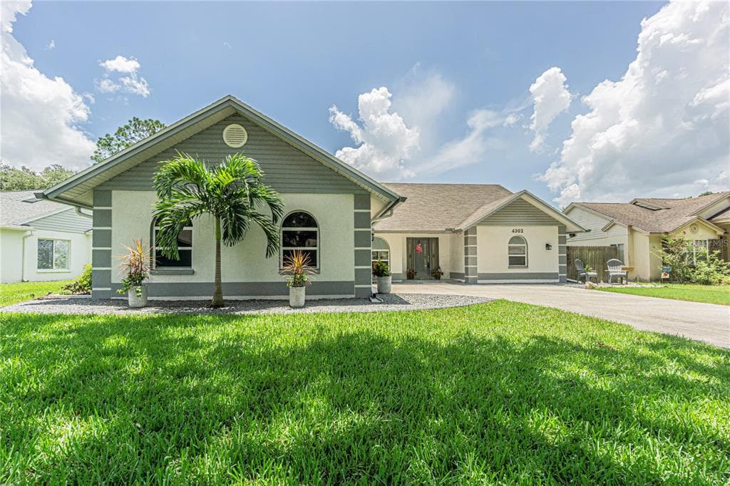 4302 KIPLING AVENUE PLANT CITY, FL 33566