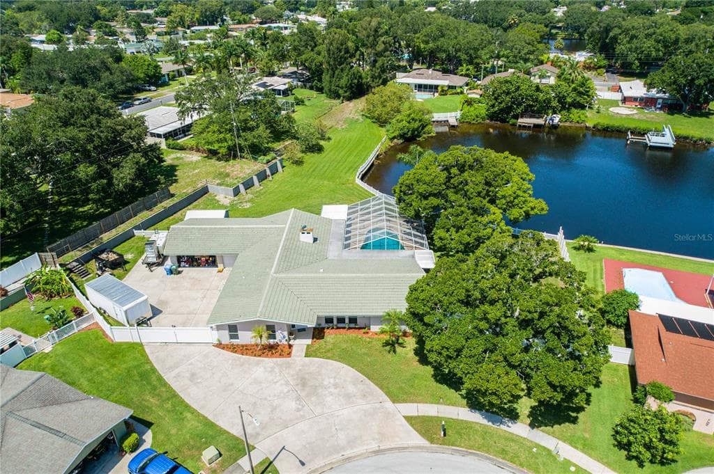 2111 SEAGULL DRIVE CLEARWATER, FL 33764