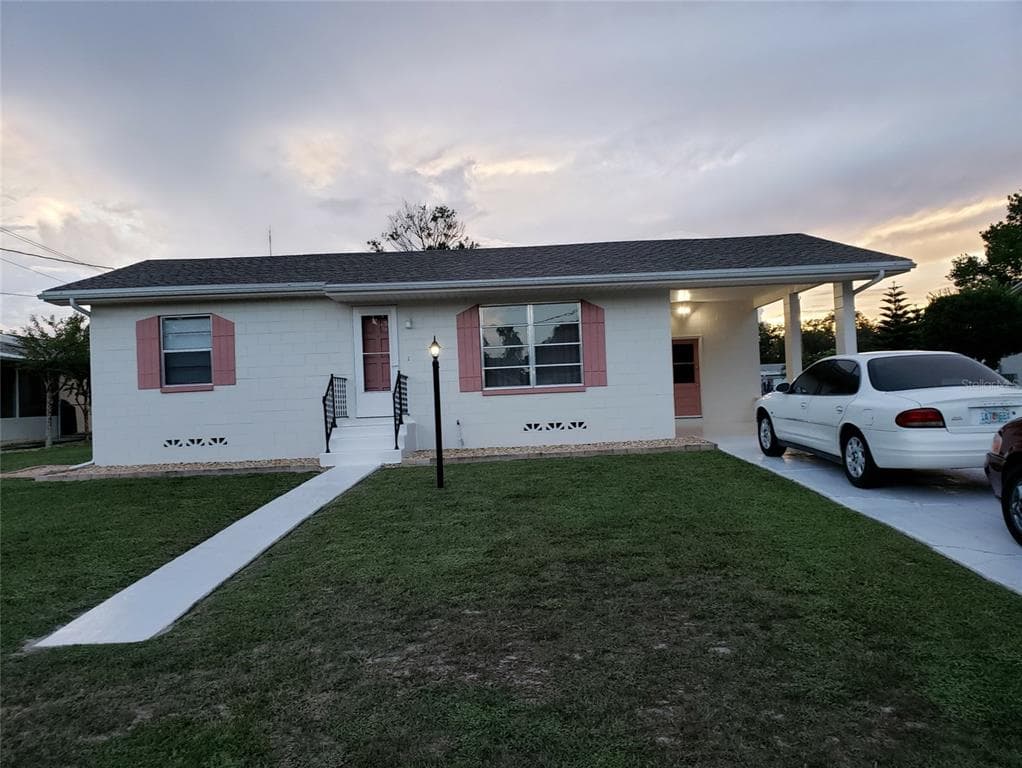 2255 SE 2ND STREET ORANGE CITY, FL 32763