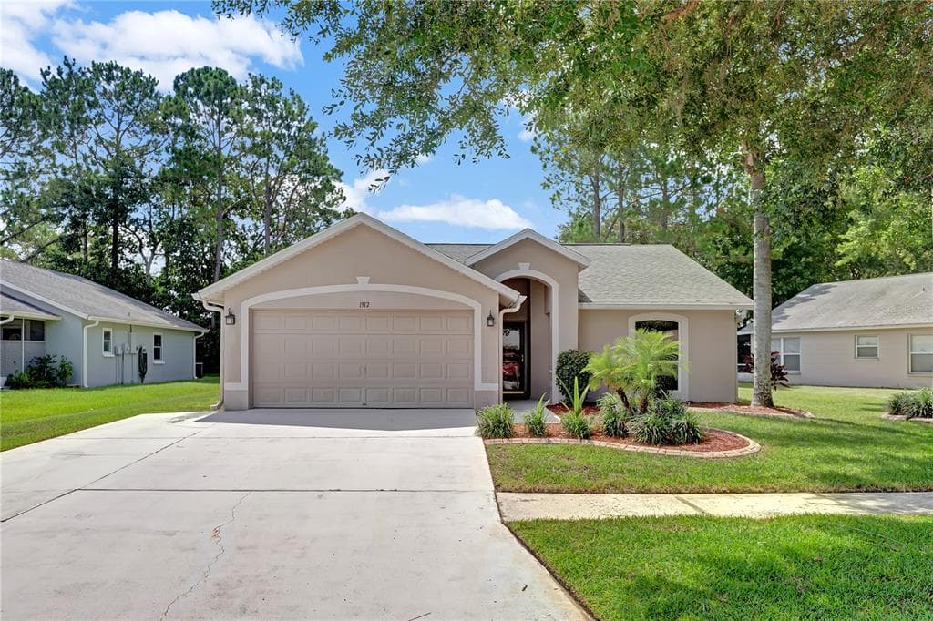 1912 TAMPA BAY DRIVE WESLEY CHAPEL, FL 33543