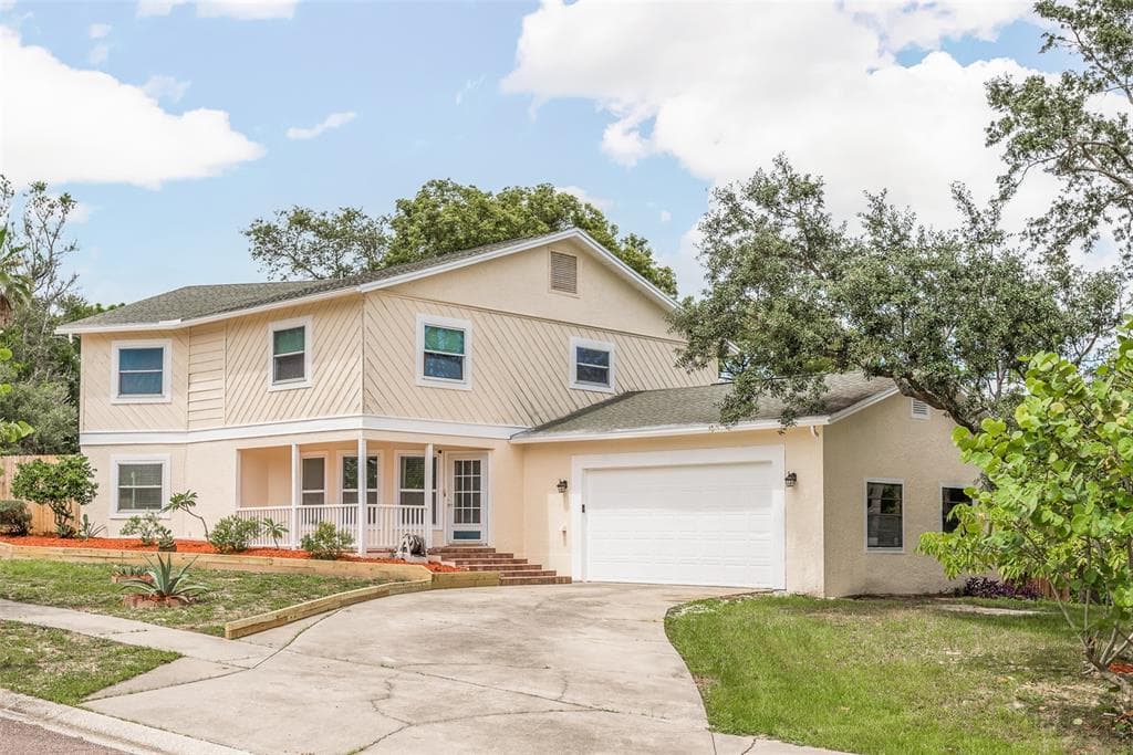 1304 ROLLINGWOOD COURT TARPON SPRINGS, FL 34689