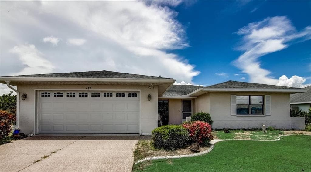 205 N BROCKFIELD DRIVE SUN CITY CENTER, FL 33573