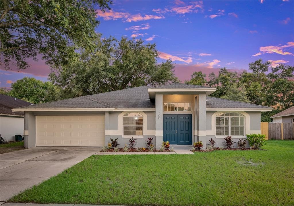 1328 GANGPLANK DRIVE VALRICO, FL 33594
