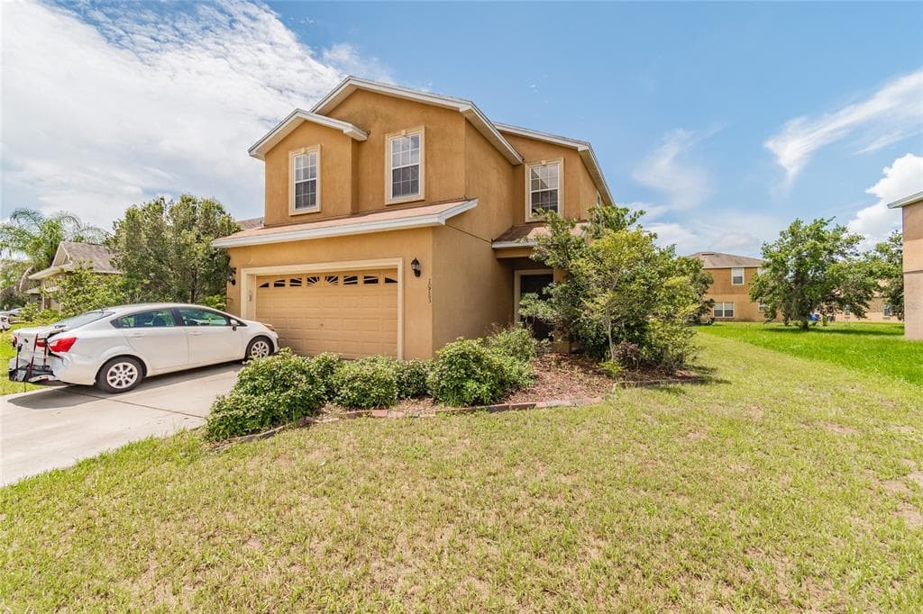 10763 CARLOWAY HILLS DRIVE WIMAUMA, FL 33598