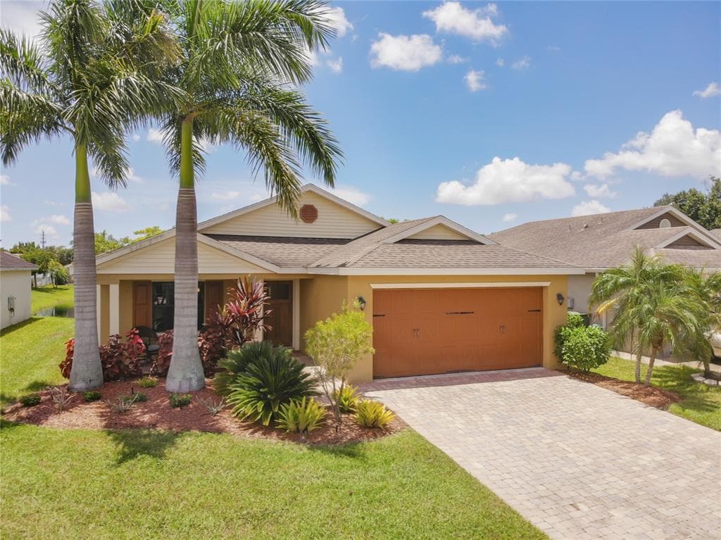 210 SAN LORENZO COURT BRADENTON, FL 34208