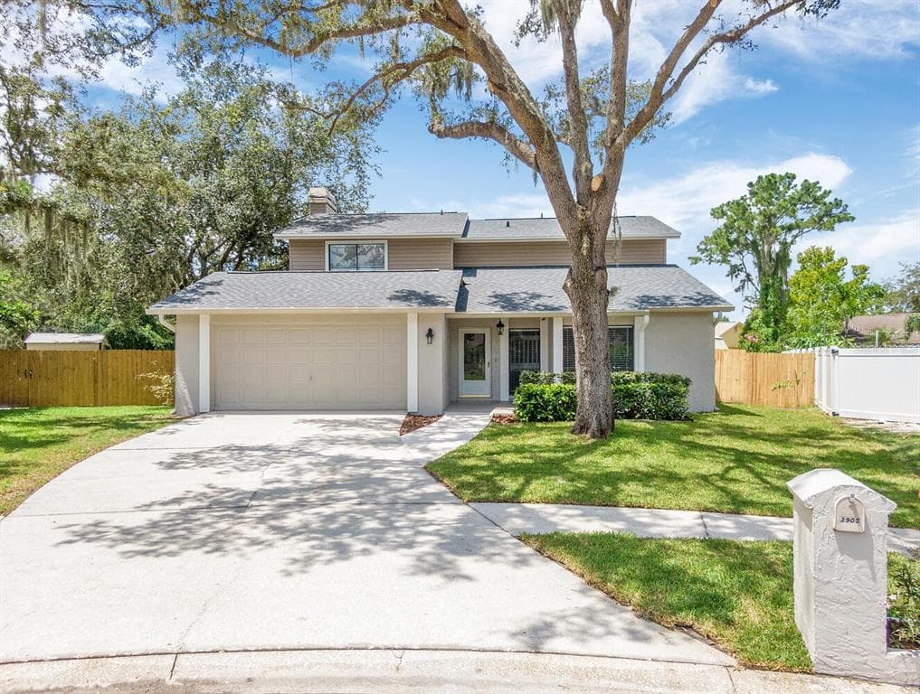 3905 BRAUN WAY VALRICO, FL 33596
