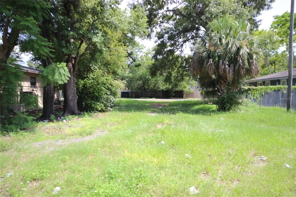 1050 MELROSE AVENUE S ST PETERSBURG, FL 33705