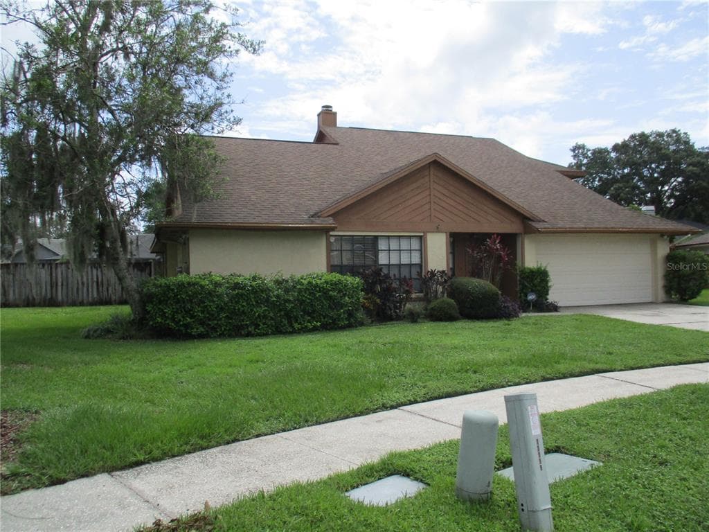 15119 NIGHTHAWK DRIVE TAMPA, FL 33625