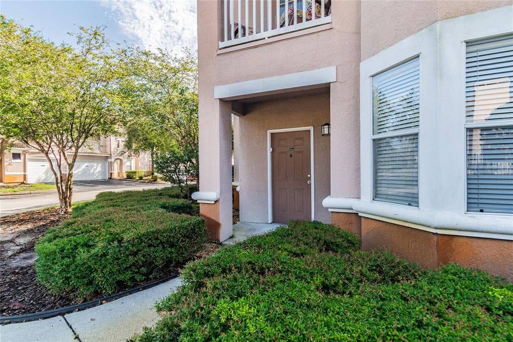 10522 VILLA VIEW CIRCLE UNIT 10522 TAMPA, FL 33647