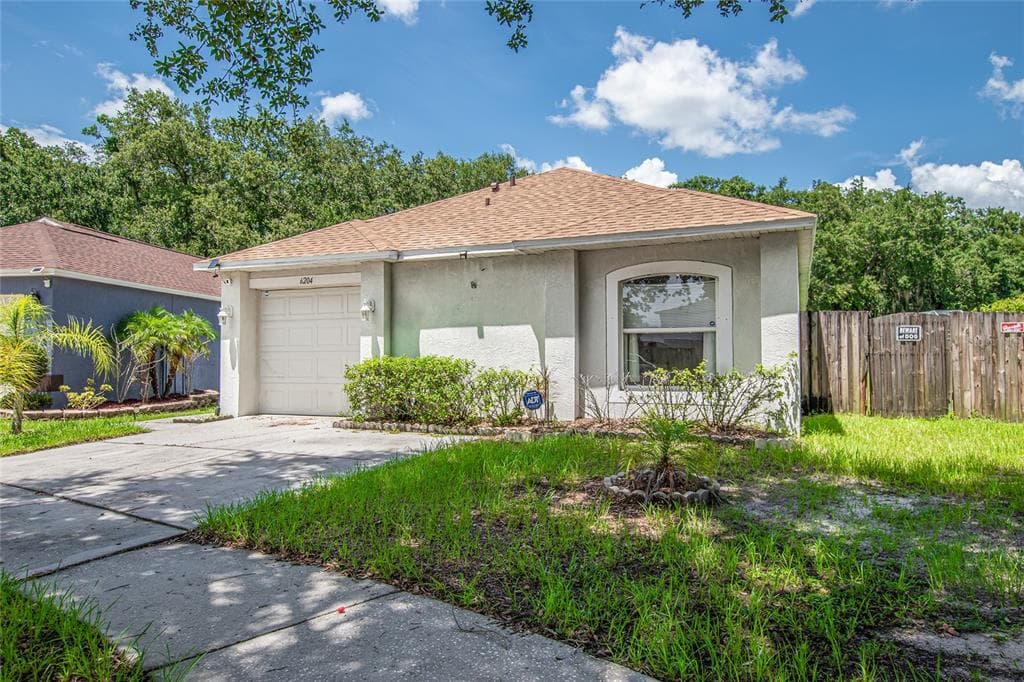 6204 GASSINO PLACE RIVERVIEW, FL 33578