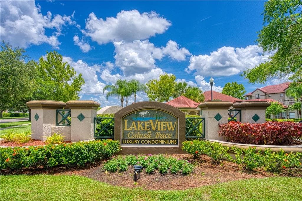 18101 PEREGRINES PERCH PL UNIT 4106 LUTZ, FL 33558