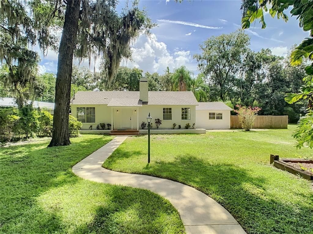 4375 LINDSEY LOOP DOVER, FL 33527