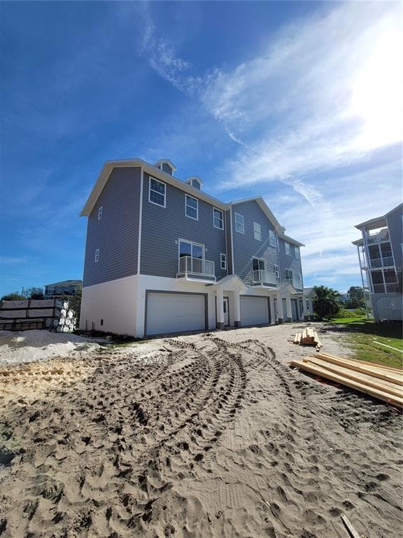 5736 BISCAYNE COURT UNIT 3 NEW PORT RICHEY, FL 34652