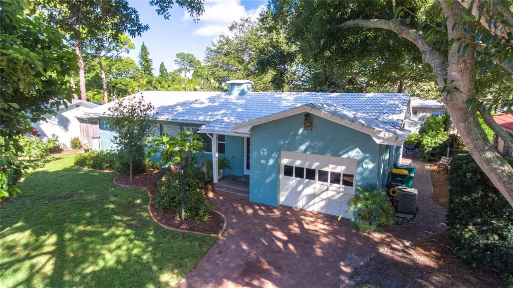 1339 DIXIE LANE S ST PETERSBURG, FL 33707