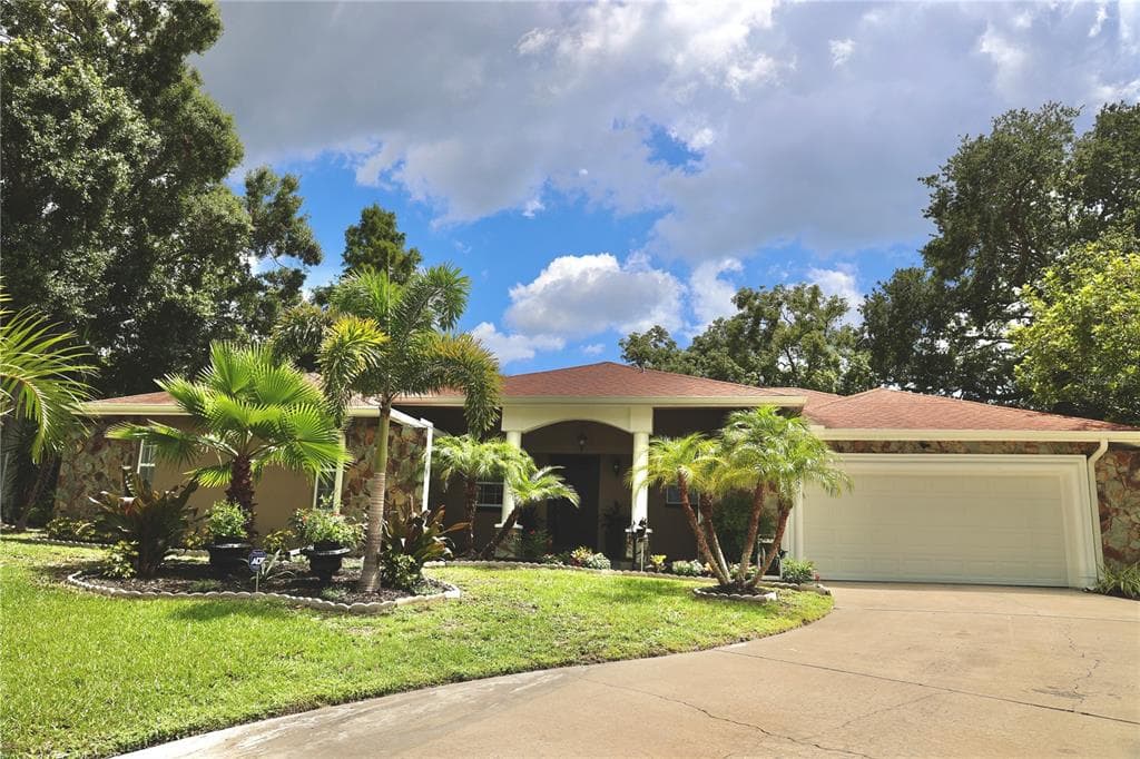 3350 OVERLOOK ROAD LARGO, FL 33770