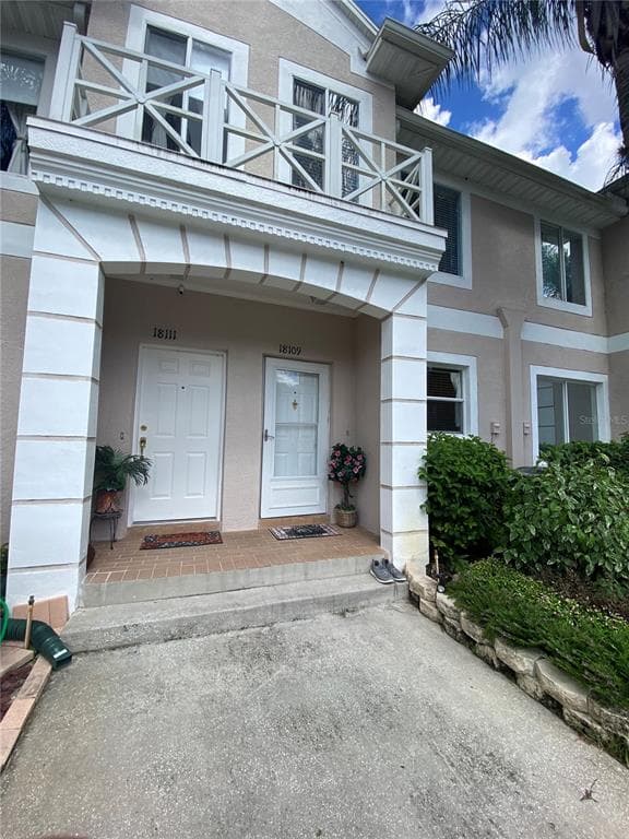 18109 PARADISE POINT DRIVE TAMPA, FL 33647