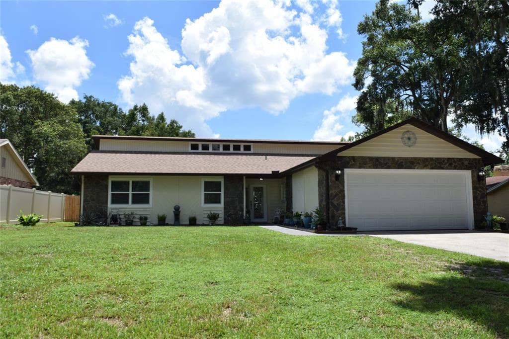 2508 LINDEN TREE STREET SEFFNER, FL 33584