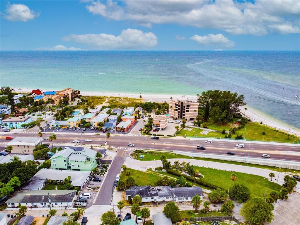 112 127TH AVENUE TREASURE ISLAND, FL 33706