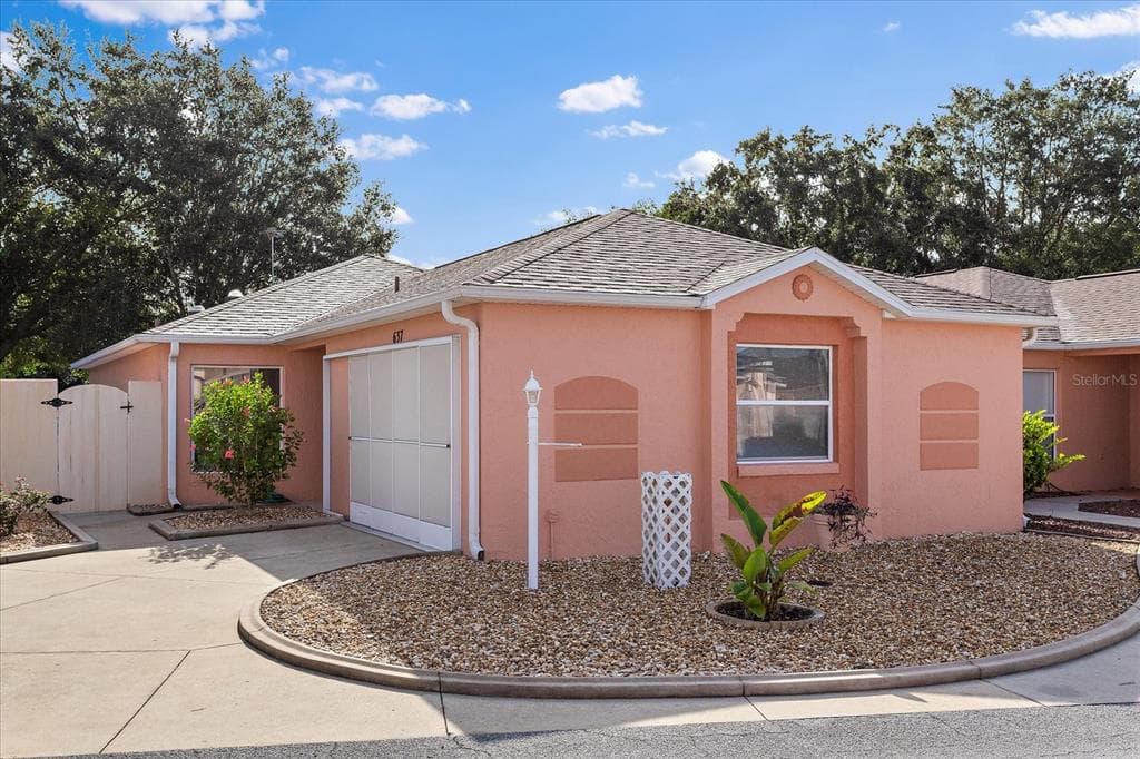 637 ENCONTO STREET THE VILLAGES, FL 32159