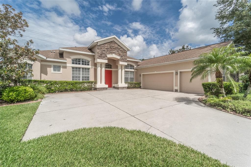 1618 BRILLIANT CUT WAY VALRICO, FL 33594