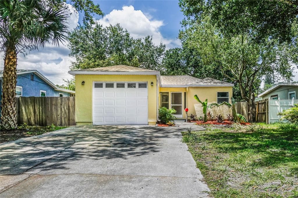455 44TH AVENUE N ST PETERSBURG, FL 33703
