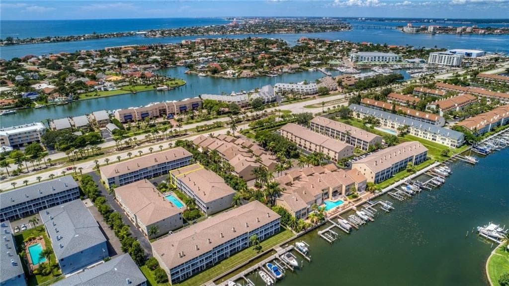 521 PINELLAS BAYWAY S UNIT 307 TIERRA VERDE, FL 33715