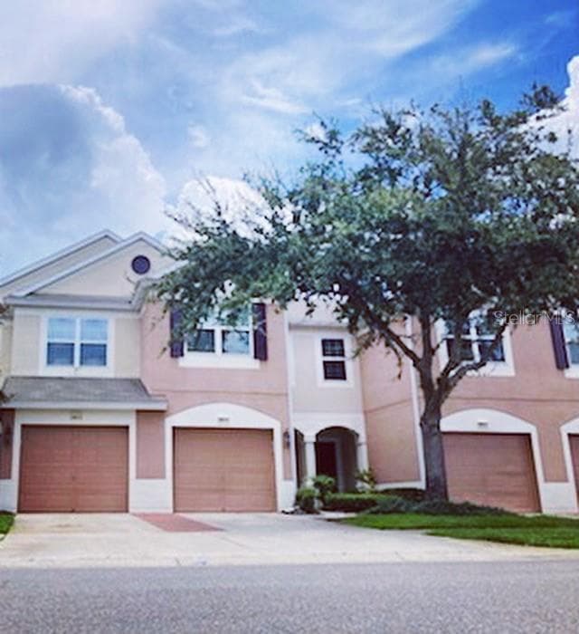 26615 CASTLEVIEW WAY WESLEY CHAPEL, FL 33544