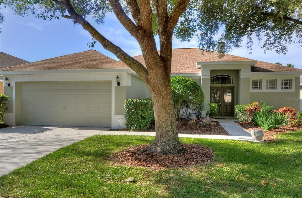 19407 MORDEN BLUSH DRIVE LUTZ, FL 33558